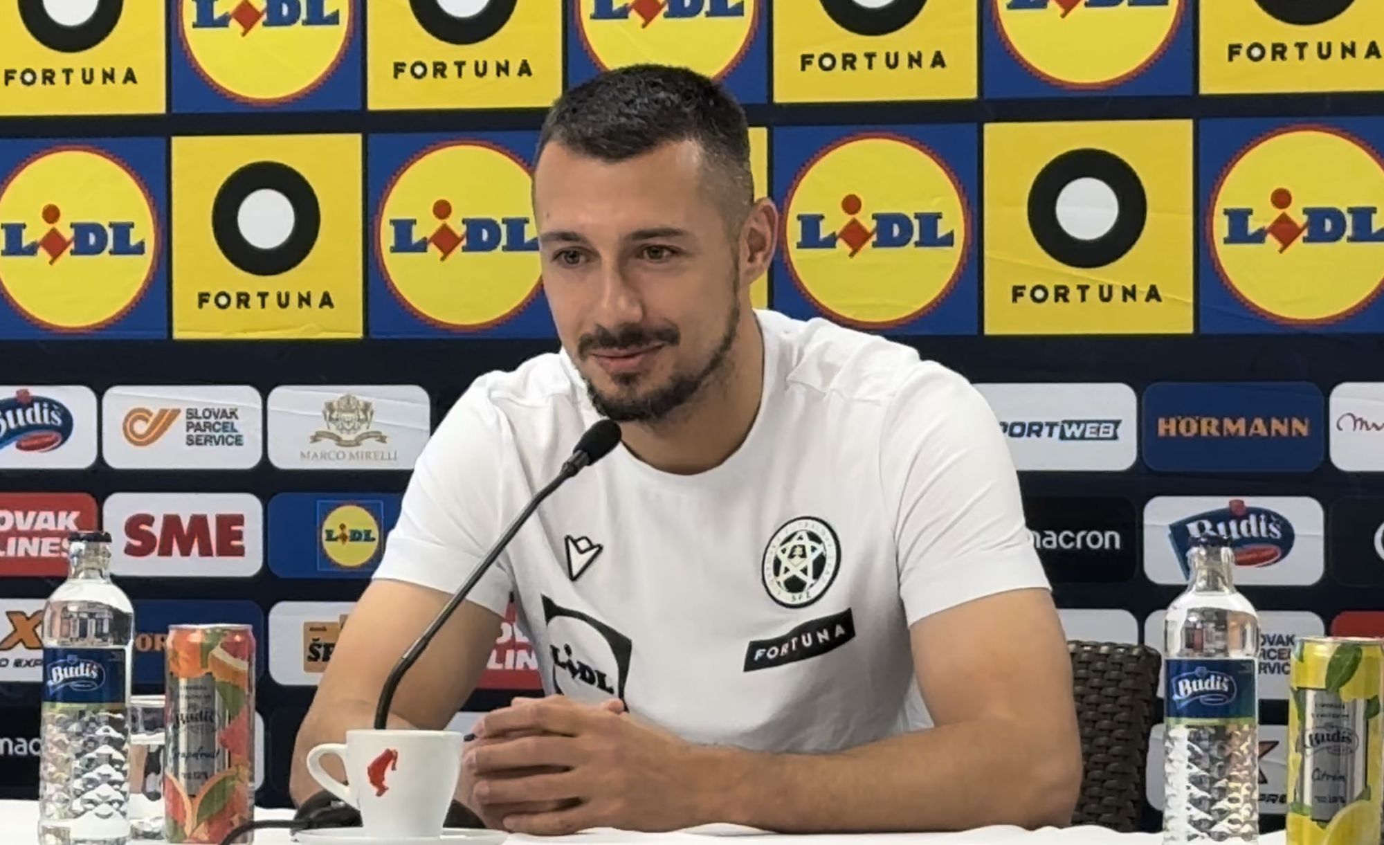 斯洛伐克國腳斯克蘭茲傷癒回歸，直言盼望參加世盃賽