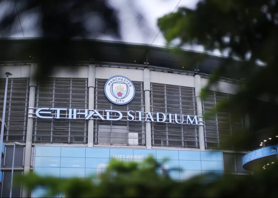 曼晚：因英超聯盟主席去留未定，曼城115案結果將延後公佈