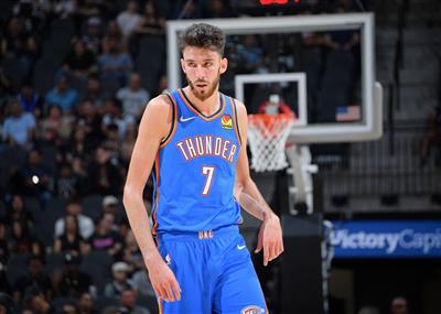 SGA&切特出賽欠缺30分鐘均砍下30+，隊史首組二人組