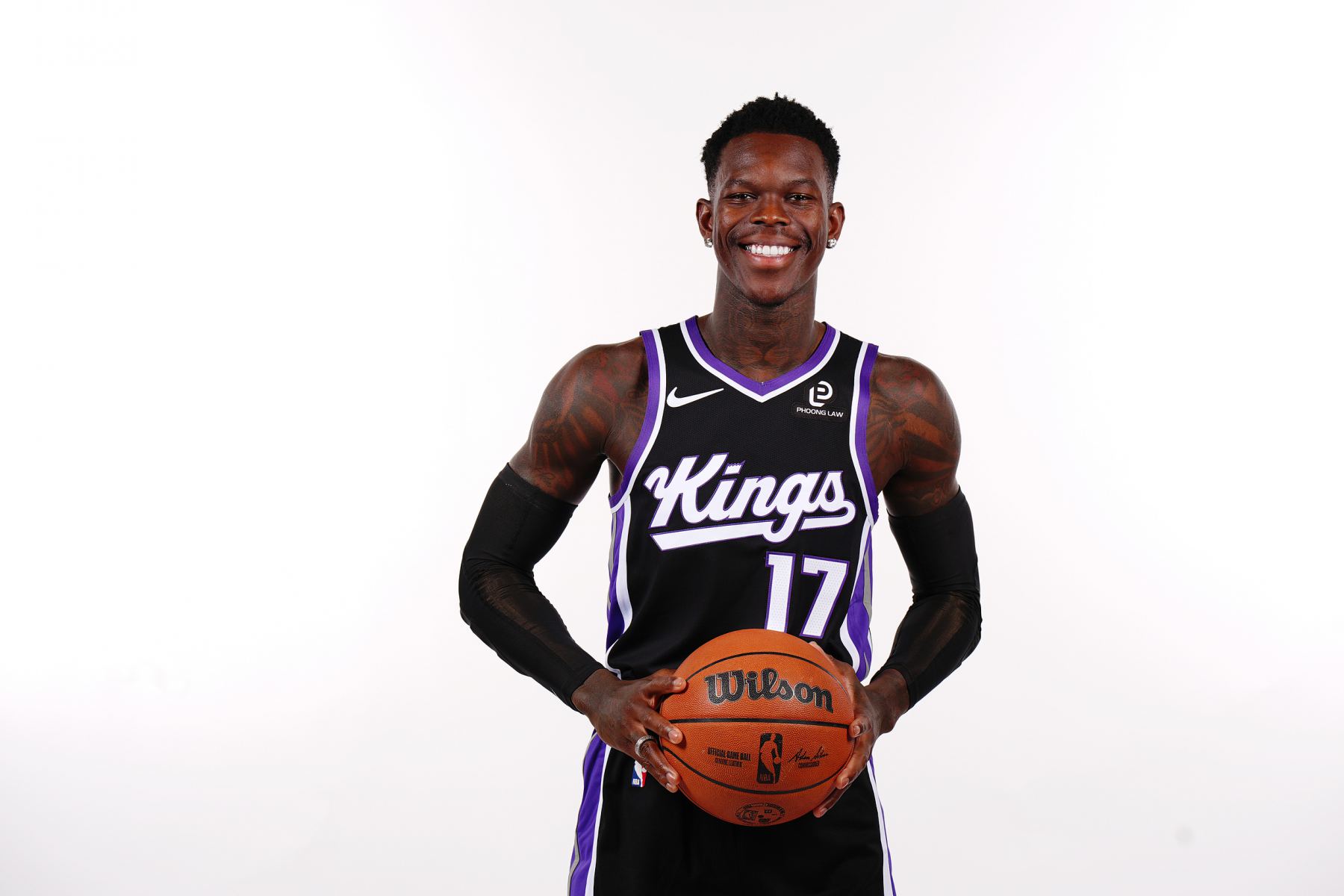 威少半場送出8次助攻，施羅德後備隊員登場砍下14分