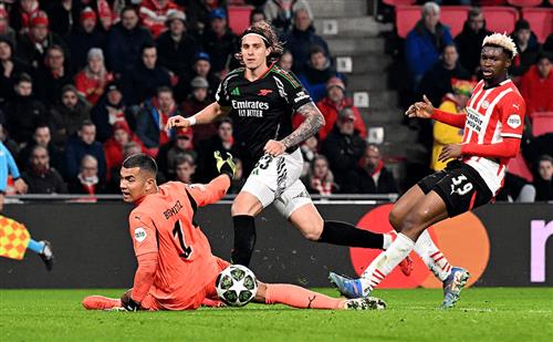 PSV 埃因霍溫 vs 阿森納