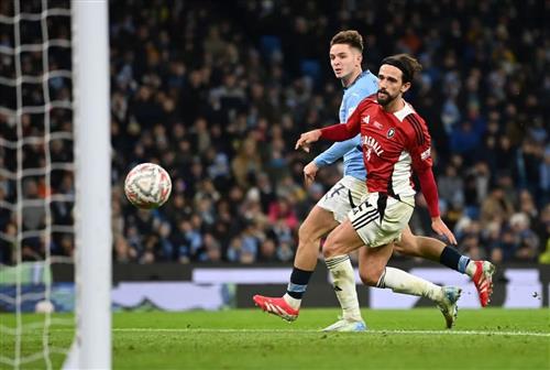 曼城 vs 索爾福德城