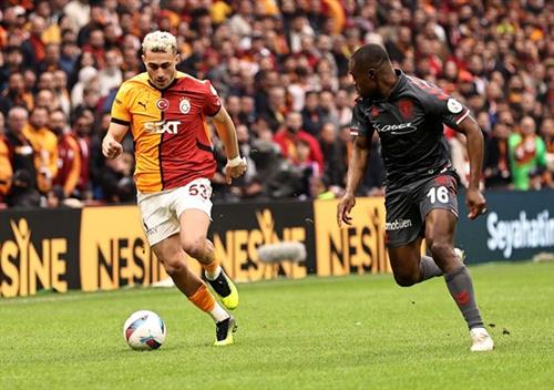 加拉塔薩雷 vs 薩姆松體育