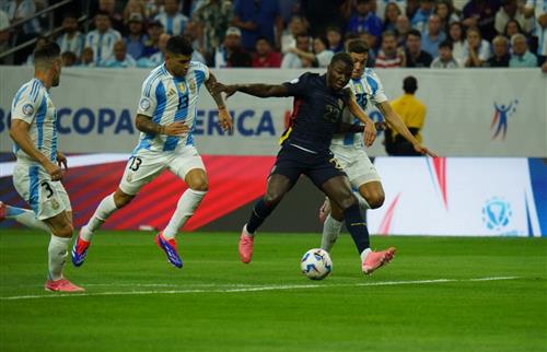 阿根廷 vs 厄瓜多