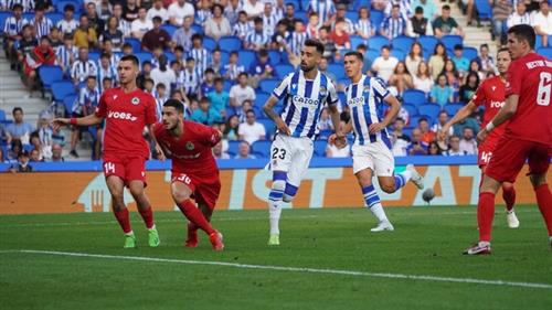 奧莫尼亞尼科西亞 vs 皇家社會歷史戰績