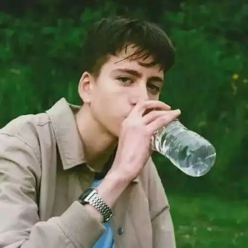 6686体育钻石作者Emma