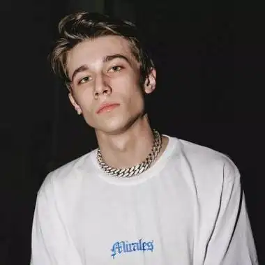 6686体育特邀作者Elspeth