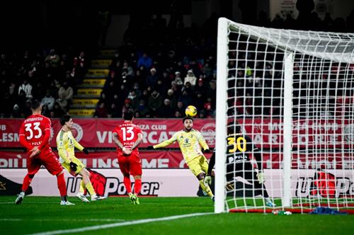 蒙札 vs 尤文圖斯