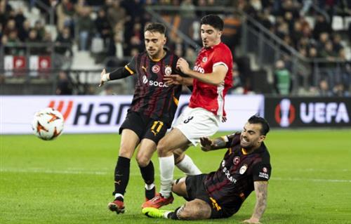 阿爾克馬爾 vs 加拉塔薩雷