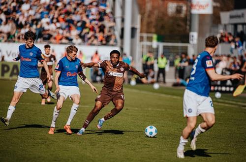 基爾荷斯坦 vs 聖保利