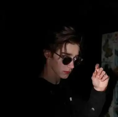 6686体育合作伙伴黑白旧侣