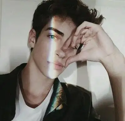 6686体育官方作者Blake